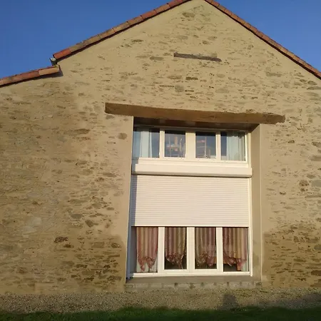Charmante Grange Rénovée Avec Grand Terrain, Wi-fi, Barbecue, Proche Ferme Et Nature - Fr-1-426-131 * La Garnache
