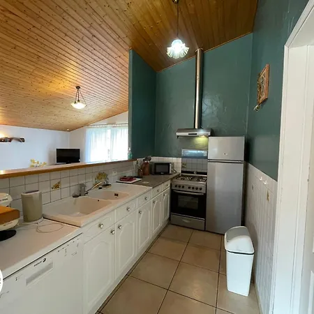 Charmante Grange Renovee Avec Grand Terrain, Wi-fi, Barbecue, Proche Ferme Et Nature - Fr-1-426-131 بيت للعطل