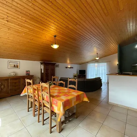 Charmante Grange Rénovée Avec Grand Terrain, Wi-fi, Barbecue, Proche Ferme Et Nature - Fr-1-426-131 La Garnache
