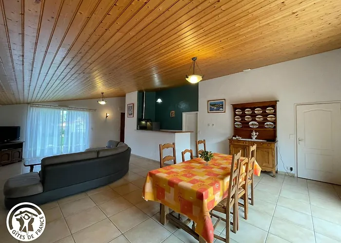 Charmante Grange Renovee Avec Grand Terrain, Wi-fi, Barbecue, Proche Ferme Et Nature - Fr-1-426-131 *